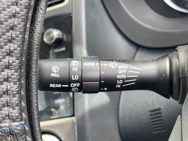 スバル インプレッサ ＸＶ ハイブリッド 2．0i－L アイサイト 愛知県 2016(平28)年 6.2万km クリスタルブラックシリカ 純正ナビ/アイサイト/レーダークルーズコントロール/バックカメラ/パワーシート/純正アルミホイール/ルーフレール/LEDヘッドライト/パドルシフト/オートライト/ETC/４WD/衝突軽減システム/フルセグ/CD DVD/Bluetooth/ステアリングスイッチ/スマートキー/プッシュスタート