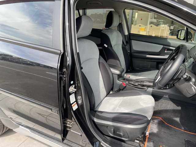 スバル インプレッサ ＸＶ ハイブリッド 2．0i－L アイサイト 愛知県 2016(平28)年 6.2万km クリスタルブラックシリカ 純正ナビ/アイサイト/レーダークルーズコントロール/バックカメラ/パワーシート/純正アルミホイール/ルーフレール/LEDヘッドライト/パドルシフト/オートライト/ETC/４WD/衝突軽減システム/フルセグ/CD DVD/Bluetooth/ステアリングスイッチ/スマートキー/プッシュスタート