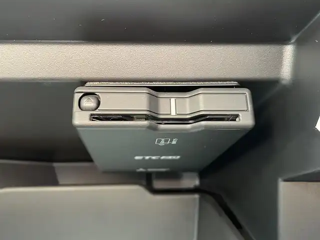 スバル ＢＲＺ S 群馬県 2022(令4)年 1.5万km クリスタルホワイトP STIフロントアンダースポイラー/STIリヤアンダーディフューザー/＝＝＝＝＝/純正9インチメモリナビ/・CD TV BT AM FM DVD USB/=====/ＳＴＩエアロ　純正９インチナビ　バックカメラ　シートヒーター　パドルシフト　アイサイトコアテクノロジー　ブラインドスポットモニター　レーンキープアシスト　全車速追従機能付クルーズコントロール　禁煙車