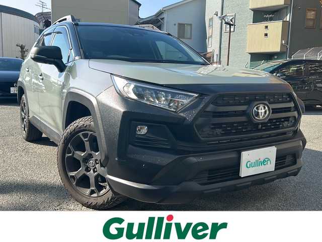 トヨタ ＲＡＶ４ アドベンチャー オフロードPKGⅡ 大阪府 2023(令5)年 5万km Ｌグリーン ワンオーナー/純正10.5インチディスプレイオーディオ/BTオーディオ/フルセグテレビ/全方位カメラ/D席パワーシート/前席シートヒーター/前席エアシート/デジタルインナーミラー/電動パーキングブレーキ/オートホールド/パワーバックドア/LEDヘッドライト/オートライト/純正18インチAW/純正ラバーマット/レーダークルーズコントロール/スマートキープッシュスタート/スペアキー