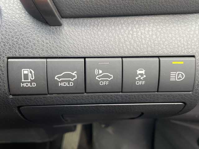 トヨタ カムリ WSレザーパッケージ 神奈川県 2020(令2)年 3.2万km プラチナホワイトパールマイカ 純正ナビ/Bluetooth/CD/DVD/ETC2.0/ドライブレコーダー/サンルーフ/クルーズコントロール/パドルシフト/前席シートヒーター/前席パワーシート/ヘッドアップディスプレイ/純正フロアマット/純正アルミホイール/レーンキープアシスト/コーナーセンサー/オートライト/オートマチックハイビーム