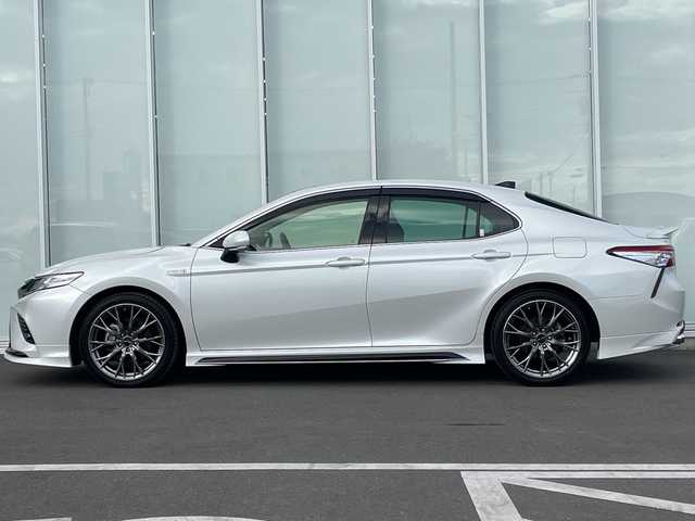 トヨタ カムリ WSレザーパッケージ 神奈川県 2020(令2)年 3.2万km プラチナホワイトパールマイカ 純正ナビ/Bluetooth/CD/DVD/ETC2.0/ドライブレコーダー/サンルーフ/クルーズコントロール/パドルシフト/前席シートヒーター/前席パワーシート/ヘッドアップディスプレイ/純正フロアマット/純正アルミホイール/レーンキープアシスト/コーナーセンサー/オートライト/オートマチックハイビーム