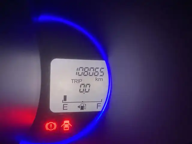 ホンダ Ｎ ＢＯＸ カスタム G Lパッケージ 埼玉県 2015(平27)年 10.8万km スマートブラック (株)IDOMが運営する【じしゃロン鳩ヶ谷店】の自社ローン対象車両になります。こちらは現金ご利用時の価格です。自社ローンご希望の方は別途その旨お申付け下さい。/登録時108065km/社外メモリナビ(品番:AVIC-RZ09)/フルセグTV/バックカメラ/CTBA(シティブレーキアクティブシステム)/ダブル/サイド/カーテンエアバッグ/横滑り防止装置/ETC/左側パワースライドドア/プッシュスタート/スマートキー/背面シートテーブル/後席ロールサンシェード/ベンチシート/チップアップシート/純正HIDヘッドライト/純正14インチAW/純正フロアマット/オートリトラミラー/電動格納機能付きウインカーミラー