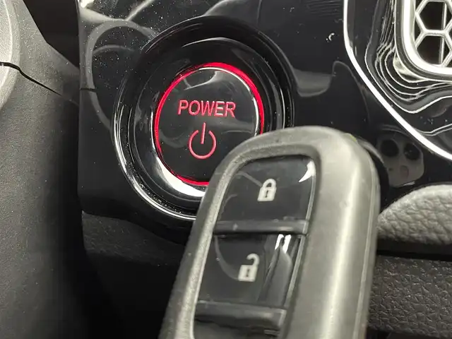 ホンダ シビック e:HEV 宮城県 2023(令5)年 2.4万km プラチナホワイトパール 純正コネクトナビ/リアスポイラー/LEDフォグライト/BOSEサウンド/アダプティブクルーズコントロール/トラフィックジャムアシスト/アダプティブドライビングビーム/BSM/パーキングセンサー/ホンダセンシング/前席パワーシート/シートヒーター/ワイヤレス充電器/コンビシート/ETC2.0/前後ドライブレコーダー/禁煙