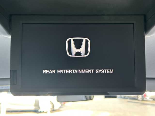 ホンダ ステップワゴン スパーダ クールスピリット 長野県 2016(平28)年 4.1万km プレミアムスパイスパープルP 禁煙車/純正ナビ/バックカメラ/フルセグTV/全周囲カメラ/BluetoothAudio/ステアリングスイッチ/純正フリップダウンモニター/純正16インチアルミホイール/社外AW付ノーマルタイヤ車載/純正エンジンスターター/両側電動スライドドア/レーン逸脱警報装置/レーンキープアシスト/前席シートヒーター/アイドリングストップ/革調シートカバー/LEDヘッドライト/プッシュスタート/ウインカーミラー/ビルトインETC/横滑り防止/オートライト/ミラーヒーター/パドルシフト/ベッドキット/スマートキー