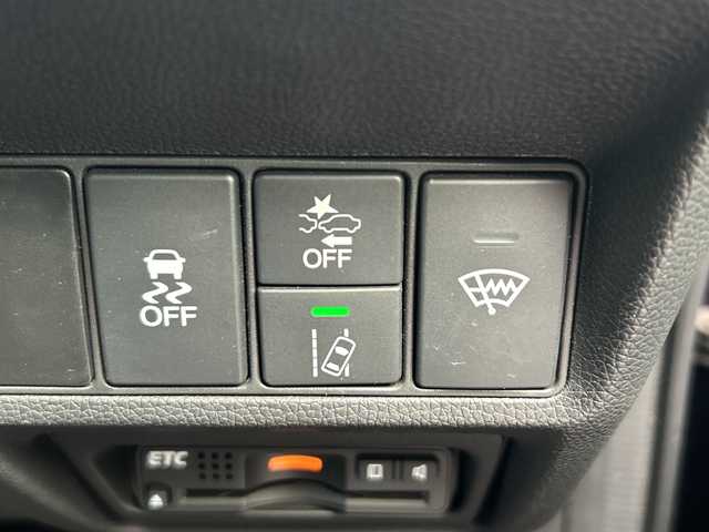 ホンダ ステップワゴン スパーダ クールスピリット 長野県 2016(平28)年 4.1万km プレミアムスパイスパープルP 禁煙車/純正ナビ/バックカメラ/フルセグTV/全周囲カメラ/BluetoothAudio/ステアリングスイッチ/純正フリップダウンモニター/純正16インチアルミホイール/社外AW付ノーマルタイヤ車載/純正エンジンスターター/両側電動スライドドア/レーン逸脱警報装置/レーンキープアシスト/前席シートヒーター/アイドリングストップ/革調シートカバー/LEDヘッドライト/プッシュスタート/ウインカーミラー/ビルトインETC/横滑り防止/オートライト/ミラーヒーター/パドルシフト/ベッドキット/スマートキー