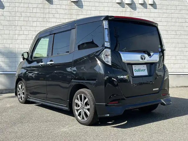 トヨタ タンク カスタムG－T 山形県 2018(平30)年 4.7万km ブラックマイカメタリック 衝突軽減ブレーキ/純正9インチナビ/（CD/DVD/フルセグ/Bluetooth）/バックカメラ/横滑り防止システム/両側パワースライドドア/ビルトインETC/前方ドライブレコーダー/純正アルミホイール着用/オートLEDヘッドライト/ETC2.0/スマートキー/スペアキー/ドアバイザー