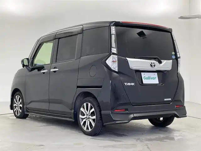 トヨタ タンク カスタムG－T 福井県 2018(平30)年 4.7万km ブラックマイカメタリック 純正9インチナビ/（CD/DVD/フルセグ/Bluetooth）/バックカメラ/横滑り防止システム/両側パワースライドドア/ビルトインETC/前方ドライブレコーダー/純正アルミホイール着用/オートLEDヘッドライト/ETC2.0/スマートキー/スペアキー/ドアバイザー/衝突軽減ブレーキ