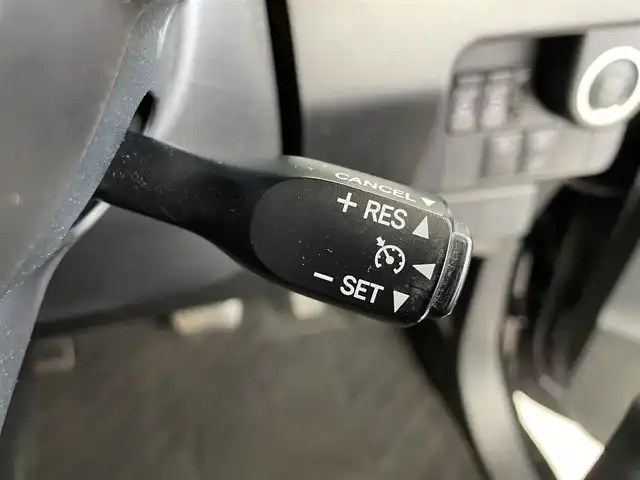 トヨタ タンク カスタムG－T 福井県 2018(平30)年 4.7万km ブラックマイカメタリック 純正9インチナビ/（CD/DVD/フルセグ/Bluetooth）/バックカメラ/横滑り防止システム/両側パワースライドドア/ビルトインETC/前方ドライブレコーダー/純正アルミホイール着用/オートLEDヘッドライト/ETC2.0/スマートキー/スペアキー/ドアバイザー/衝突軽減ブレーキ