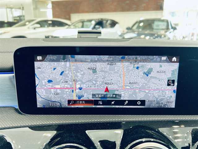 メルセデス・ベンツ ＣＬＡ２００ｄ AMGライン 大阪府 2019(令1)年 3.3万km マウンテングレー AMGレザーエクスクルーシブP/アドバンスドP/ワンオーナー/レーダーセーフティ/サンルーフ/HUD/赤黒革/メモリ付きパワーシート/シートヒーター/純正ナビ/TV/360度カメラ/ACC/ブラインドスポット/純正18インチAW/LEDヘッドライト/アンビエントライト/ワイヤレス充電
