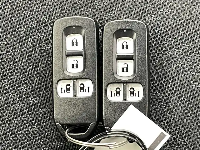 ホンダ Ｎ ＢＯＸ カスタム G SSパッケージ 熊本県 2013(平25)年 7.5万km プレミアムゴールドパープルパール 純正ナビVXM-128VS（ＣＤ・ＤＶＤ・ワンセグ）/バックカメラ　/両側パワースライドドア　/横滑り防止　/社外フロアマット　/純正１４インチＡＷ　/オートライト　/ＨＩＤライト　/スマートキー　/プッシュスタート　/スペアキー１本