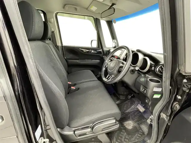 ホンダ Ｎ ＢＯＸ カスタム G SSパッケージ 熊本県 2013(平25)年 7.5万km プレミアムゴールドパープルパール 純正ナビVXM-128VS（ＣＤ・ＤＶＤ・ワンセグ）/バックカメラ　/両側パワースライドドア　/横滑り防止　/社外フロアマット　/純正１４インチＡＷ　/オートライト　/ＨＩＤライト　/スマートキー　/プッシュスタート　/スペアキー１本