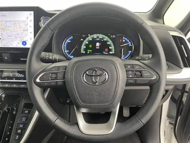 トヨタ ノア ハイブリッド S－Z 富山県 2023(令5)年 2万km ホワイトパールクリスタルシャイン 純正10.5型ディスプレイオーディオ/（AM/FM/BT/DVD/USB/HDMI/フルセグ）/バックカメラ/ETC/ハーフレザーシート/シートヒーター/両側パワースライドドア/衝突被害軽減システム/レーダークルーズコントロール/レーンキープアシスト/コーナーセンサー/横滑り防止装置/アイドリングストップ/純正アルミホイール/オートLEDライト/オートマチックハイビーム/オートホールド付電子パーキング/革巻きステアリング/ステアリングスイッチ/スマートキー/スペアキー