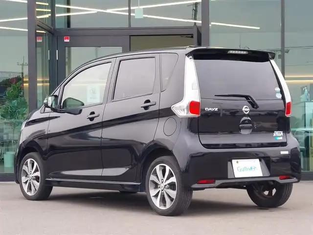 日産 デイズ ハイウェイスターG 東京都 2015(平27)年 5.6万km ブラック 純正ナビ/アラウンドビューモニター/ETC/衝突軽減システム/純正15インチAW/アイドリングストップ/スマートキー/フォグ/オートライト