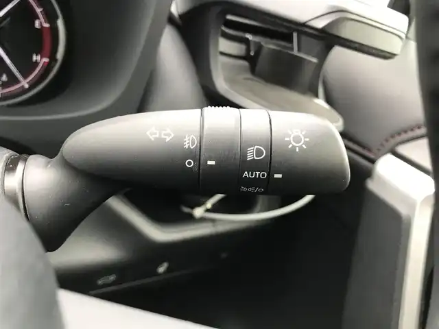 トヨタ ＲＡＶ４ アドベンチャー オフロードPKG 鳥取県 2021(令3)年 6.9万km アティチュードブラックマイカ ４・W・D/純正9インチディスプレイナビ&TV&USB&BT&Miracast/バックカメラ/ETC2.0/トヨタセーフティセンス/プリクラッシュセーフティ/ブラインドスポットモニター/レーントレーシングアシスト/リヤクロストラフィックアラート/パーキングサポートブレーキ/ロードサインアシスト/クリアランスソナー/オートハイビーム/レーダークルーズコントロール/オートライト/パワーバックドア/合皮シート/運転席パワーシート/運転席・助手席シートヒーター/運転席・助手席エアシート/シートベンチレーション/ステアリングヒーター/電子パーキング/オートホールド/デジタルインナーミラー/LEDライト/フォグライト/純正18インチアルミホイール/横滑り防止装置/スマートキー/スペアキー/プッシュスタート/保証書/取扱説明書