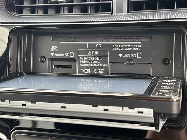 トヨタ アクア G ブラックソフトレザーセレ 静岡県 2019(平31)年 3.9万km ホワイトパールクリスタルシャイン 純正ナビ/・バックカメラ/・Bluetooth/・CD/・フルセグTV/・SD/・ステアリングスイッチ/主要装備/・プッシュスタート/・ETC車載器/・衝突被害軽減システム/・レーンキープアシスト/・オートマチックハイビーム/・ハーフレザーシート/・前後ソナー/・クルーズコントロール/・LEDヘッドライト/・純正フロアマット/・ドアバイザー/・スマートキー/・スペアキー/・ECOモード/・EVモード/・革巻ハンドル