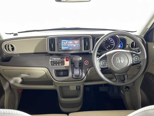 ホンダ Ｎ ＯＮＥ ツアラー Lパッケージ 福岡県 2013(平25)年 4.2万km チェリーシェルピンクメタリック ・ワンセグTV/・クルコン/・パドルシフト/・Bカメラ/・社外ナビ/・Bluetooth/・ハロゲンヘッドライト/・プッシュスタート/・スマートキー/・布シート/・横滑り防止システム/・ステアリングリモコン/・シュガーソケット/・14インチ純正ホイール
