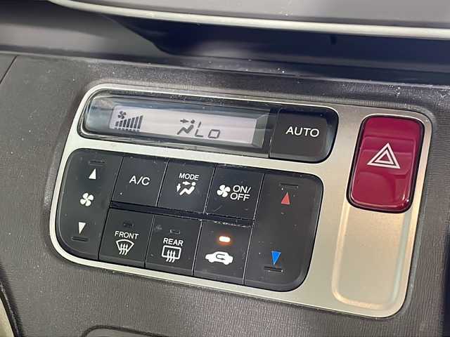 ホンダ Ｎ ＯＮＥ ツアラー Lパッケージ 福岡県 2013(平25)年 4.2万km チェリーシェルピンクメタリック ・ワンセグTV/・クルコン/・パドルシフト/・Bカメラ/・社外ナビ/・Bluetooth/・ハロゲンヘッドライト/・プッシュスタート/・スマートキー/・布シート/・横滑り防止システム/・ステアリングリモコン/・シュガーソケット/・14インチ純正ホイール