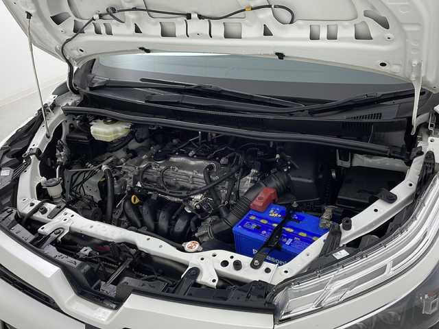 トヨタ ヴォクシー ZS 煌Ⅱ 宮城県 2019(令1)年 6.9万km ホワイトパールクリスタルシャイン ワンオーナー/トヨタセーフティーセンス/・クルーズコントロール/・プリクラッシュセーフティ/・レーンディパーチャーアラート/・先行車発進告知/アルパインフリップダウンモニター/アルパイン11インチナビ/・フルセグTV/・BT.CD/DVD.HDMI.USB/バックカメラ/両側パワースライドドア/LEDヘッドライト/LEDフォグライト/ビルトインETC/革巻きステアリング/ステアリングスイッチ/プッシュスタート/スマートキー/アイドリングストップ/純正16インチアルミホイール/ドアバイザー