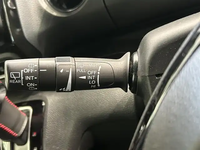 ホンダ Ｎ ＢＯＸ カスタム L 鹿児島県 2021(令3)年 1.8万km プラチナホワイトパール 禁煙車/ETC/前方ドラレコ/社外ナビ/（フルセグTV/AM・FM/BT/CD・DVD/USB/MSV）/ホンダセンシング/・衝突軽減ブレーキ/・先行車発進お知らせ機能/・路外逸脱抑制機能/・アダクティブクルーズコントロール/・車線維持支援システム/・オートハイビーム/・誤発進抑制機能/純正ラバーマット/純正14インチAW/シートカバー/ロール式サンシェード/後席テーブル/ヘッドライトレベライザー/ステアリングリモコン/電格ミラー/プッシュスタート/スマートキー
