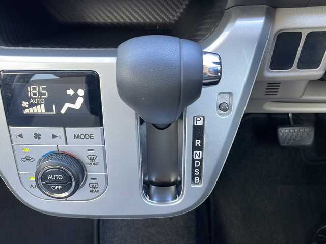 ダイハツ キャスト スタイル G SAⅢ 山口県 2020(令2)年 4.2万km ダークエメラルドマイカ 社外メモリナビ【MDV-D407BT】/・ワンセグTV/・CD/DVD/・Bluetooth/・AM/FM/・SD/・iPod/・SMART USEN/バックカメラ/前後ドライブレコーダー/ETC/スマートアシストIII/・衝突回避支援ブレーキ/・衝突警報機能/・車線逸脱警報/・誤発進抑制制御/・先行車発進お知らせ機能/・オートマチックハイビーム/スマートキー(スペア有)/プッシュスタート/LEDヘッドライト/フォグランプ/オートライト/ドアバイザー/電動格納ミラー/安全装備/・ABS/・トラクションコントロール/・EBD/・盗難防止システム/・VSC