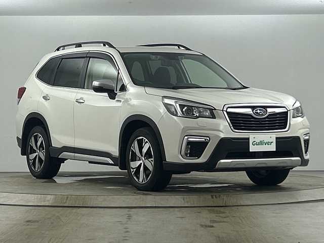 スバル フォレスター ハイブリッド アドバンス 愛知県 2020(令2)年 3.8万km クリスタルホワイトP 禁煙車/純正8インチナビ/（CD/DVD/Bluetooth/フルセグTV)/バックカメラ/衝突軽減ブレーキ/レーンキープアシスト/追従式クルーズコントロール/ブラインドスポットモニター/オートマチックハイビーム/ETC/ドライブレコーダー/パワーシート/シートヒーター/パドルシフト/電動リアゲート/スマートキー/プッシュスタート/LEDヘッドライト/純正アルミホイール