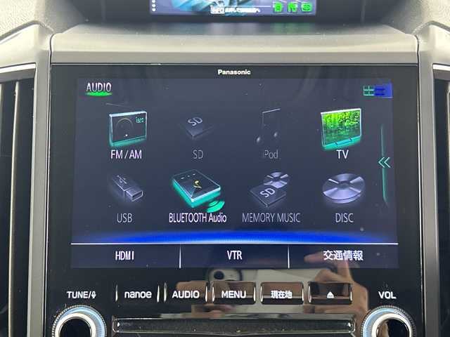 スバル フォレスター ハイブリッド アドバンス 愛知県 2020(令2)年 3.8万km クリスタルホワイトP 禁煙車/純正8インチナビ/（CD/DVD/Bluetooth/フルセグTV)/バックカメラ/衝突軽減ブレーキ/レーンキープアシスト/追従式クルーズコントロール/ブラインドスポットモニター/オートマチックハイビーム/ETC/ドライブレコーダー/パワーシート/シートヒーター/パドルシフト/電動リアゲート/スマートキー/プッシュスタート/LEDヘッドライト/純正アルミホイール