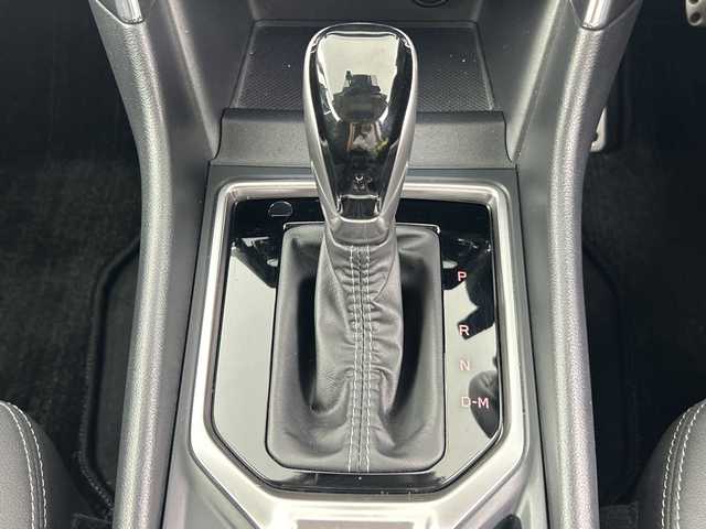 スバル フォレスター ハイブリッド アドバンス 愛知県 2020(令2)年 3.8万km クリスタルホワイトP 禁煙車/純正8インチナビ/（CD/DVD/Bluetooth/フルセグTV)/バックカメラ/衝突軽減ブレーキ/レーンキープアシスト/追従式クルーズコントロール/ブラインドスポットモニター/オートマチックハイビーム/ETC/ドライブレコーダー/パワーシート/シートヒーター/パドルシフト/電動リアゲート/スマートキー/プッシュスタート/LEDヘッドライト/純正アルミホイール