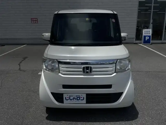 ホンダ Ｎ ＢＯＸ G Lパッケージ 岡山県 2014(平26)年 12.8万km プレミアムホワイトパール (株)IDOMが運営する【じしゃロン岡山店】の自社ローン専用車両になります。こちらは現金またはオートローンご利用時の価格です。自社ローンご希望の方は別途その旨お申付け下さい/純正7インチナビ/Bluetooth/バックカメラ/ワンセグテレビ/CD/DVD/プッシュスタート/ステアリングスイッチ/片側パワスラ/純正フロアマット/社外14インチAW