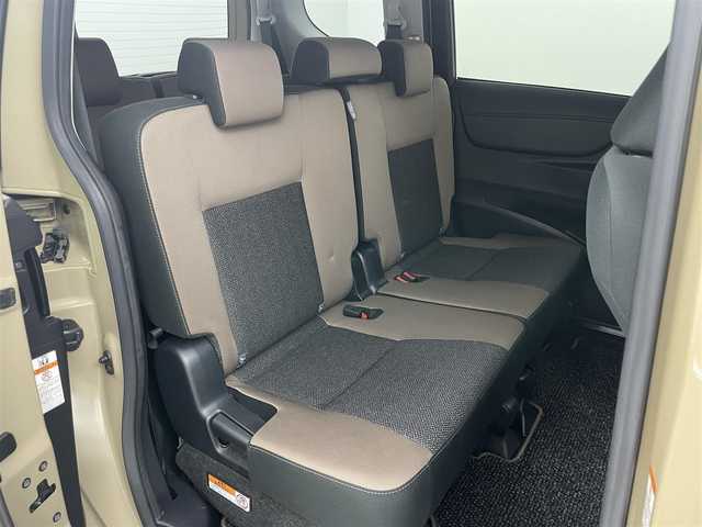 トヨタ シエンタ G グランパー 岡山県 2020(令2)年 6.6万km ベージュ パノラミックビューモニター/プリクラッシュセーフティ/純正SDナビ/【Bluetooth/フルセグTV/DVD/CD】/両側パワースライド/ビルトインＥＴＣ/ＬＥＤヘッドライト＆LEDフォグランプ/オートハイビーム/オートライト/純正ドライブレコーダー（前）/アイドリングストップ/純正フロアマット/踏み間違い防止/レーンアシスト/横滑り防止/ISOFIX/ステアリングスイッチ/チルトステアリング/シートリフター/純正ドアバイザー/保証書/取扱説明書/ナビ取扱説明書/ドライブレコーダー取扱説明書