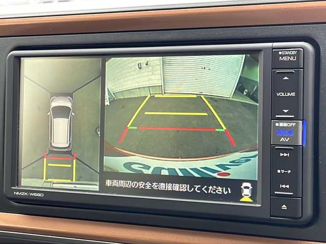 ダイハツ ブーン シルク Gパッケージ SAⅢ 道東・釧路十勝 2019(令1)年 1.2万km ブリリアントカッパークリスタルマイカ 4WD/純正SDナビ（キャンセラー付）/・フルセグ/BT/CD/DVD/ラジオ/全方位カメラ/純正ドライブレコーダー/スマートアシストIII/-衝突警報機能・衝突回避支援ブレーキ機能/-AT誤発進抑制制御機能（前方・後方）/-先行車発進お知らせ機能/-ハイビームアシスト/-コーナーセンサー/エンジンスターター/寒冷地仕様/アイドリングストップ/LEDヘッドライト/フォグランプ/プッシュスタート/ステアリングスイッチ/純正フロアマット/ドアバイザー