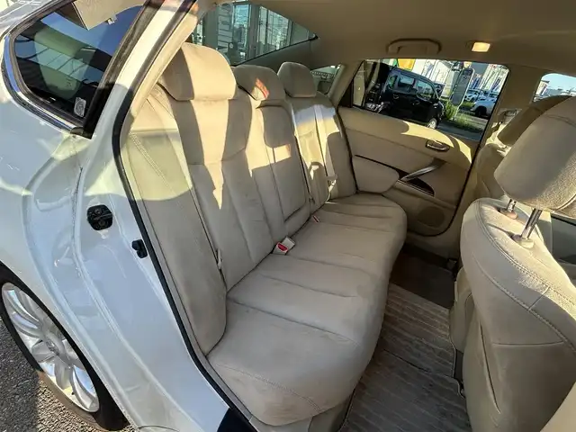 日産 ティアナ 250XV 宮城県 2008(平20)年 3.8万km ホワイトパール ・純正ナビ/（フルセグTV/Bluetooth/CD/DVD/AUX)/・バックカメラ/・前席パワーシート/・運転席メモリーシート/・助手席オットマン/・電動格納ウィンカーミラー/・HIDライト/・フロントフォグランプ/・オートライト/・革ステアリング/・ステアリングスイッチ/・ETC/・ISOFIX/・リアプライバシーガラス/・バイザー/・純正17インチアルミホイール/・Wエアバッグ/ABS/・フロアマット/・スマートキー/・スペアキー×1/・保証書/・取扱説明書