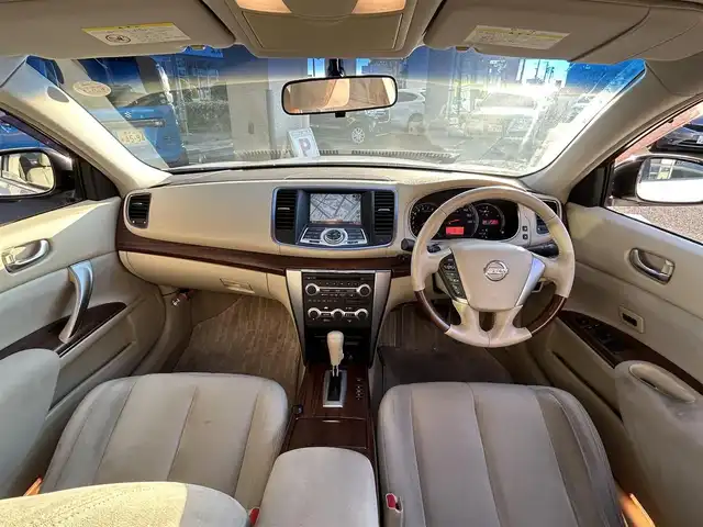 日産 ティアナ 250XV 宮城県 2008(平20)年 3.8万km ホワイトパール ・純正ナビ/（フルセグTV/Bluetooth/CD/DVD/AUX)/・バックカメラ/・前席パワーシート/・運転席メモリーシート/・助手席オットマン/・電動格納ウィンカーミラー/・HIDライト/・フロントフォグランプ/・オートライト/・革ステアリング/・ステアリングスイッチ/・ETC/・ISOFIX/・リアプライバシーガラス/・バイザー/・純正17インチアルミホイール/・Wエアバッグ/ABS/・フロアマット/・スマートキー/・スペアキー×1/・保証書/・取扱説明書