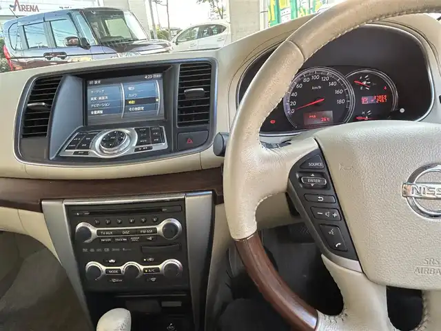 日産 ティアナ 250XV 宮城県 2008(平20)年 3.8万km ホワイトパール ・純正ナビ/（フルセグTV/Bluetooth/CD/DVD/AUX)/・バックカメラ/・前席パワーシート/・運転席メモリーシート/・助手席オットマン/・電動格納ウィンカーミラー/・HIDライト/・フロントフォグランプ/・オートライト/・革ステアリング/・ステアリングスイッチ/・ETC/・ISOFIX/・リアプライバシーガラス/・バイザー/・純正17インチアルミホイール/・Wエアバッグ/ABS/・フロアマット/・スマートキー/・スペアキー×1/・保証書/・取扱説明書