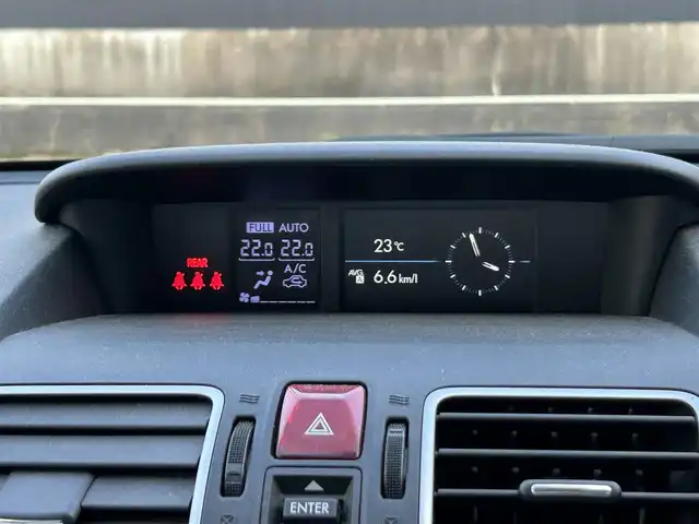 スバル インプレッサ Ｇ４ 2．0i アイサイト 長崎県 2015(平27)年 2.2万km クリスタルホワイトP ワンオーナー/社外メモリナビ/Bluetooth/ワンセグテレビ/バックカメラ/衝突軽減システム/アイドリングストップ/純正16インチAW/クルーズコントロール/パドルシフト/オートライト/ETC