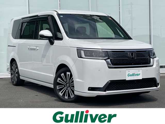 ホンダ ステップワゴン スパーダ プレミアムライン 神奈川県 2022(令4)年 2.6万km プラチナホワイトパール 純正ナビ11.4インチ/CD/DVD/Blueearth/全方位カメラ/電動リアゲート/ETC/パドルシフト/両側パワースライドドア/シートヒーター/ドアバイザー/BSM/ドライブレコーダー前後/ハーフレザーシート/スペアーキー/USB端子