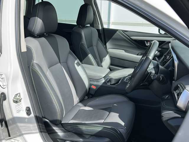 スバル アウトバック X－ブレイクEX 岩手県 2022(令4)年 2.6万km クリスタルホワイトP アイサイトＸ　１１．６型ナビ　バックＣ　フルセグ　メモリ付電動合皮革シート　全席シートヒーター　ＤＶＤ再生　Ｂｌｕｅｔｏｏｔｈ　フロント／サイドカメラ　ＥＴＣ　ルーフレール　追従クルコン　オートＬＥＤ