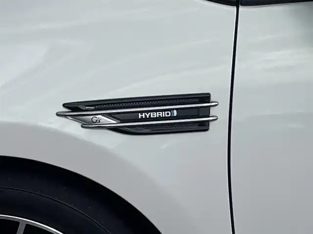 トヨタ アクア G G’s 佐賀県 2015(平27)年 12.4万km ライムホワイトパールクリスタルシャイン こちらは現金またはオートローンご利用時の価格です/自社ローンご希望の方は別途その旨お申付け下さい/禁煙車　/ライムホワイト　/専用フロントバンパー　/専用ＬＥＤライト　/専用シート　/専用１７インチアルミ　/純正ナビ ＴＶ ＢＴオーディオ ＤＶＤ ＣＤ　/バックカメラ　/ビルトインＥＴＣ