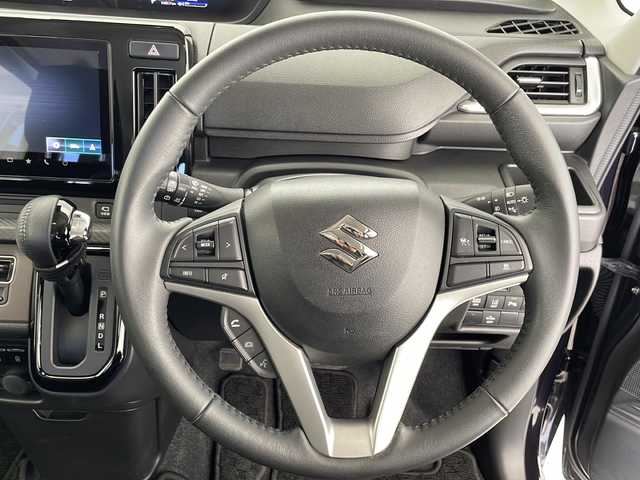 スズキ ソリオ バンディット HV MV 愛知県 2023(令5)年 1.5万km グリッターバイオレットパール 純正9型ディスプレイオーディオナビ/全方位カメラ/片側パワースライド/レーダークルーズコントロール/シートヒーター/バックカメラ/ヘッドアップディスプレイ/コーナーセンサー/純正アルミホイール/オートマチックハイビーム/ドライブレコーダー/衝突軽減システム/フルセグ/CD DVD/Bluetooth/ステアリングスイッチ/スマートキー/プッシュスタート