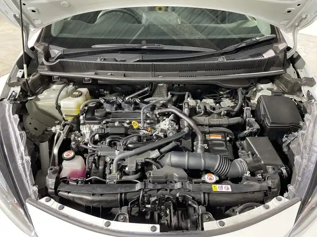 トヨタ アクア G 福岡県 2021(令3)年 4.7万km プラチナホワイトパールマイカ 禁煙車/純正ディスプレイオーディオ/・AM/FM/BT/フルセグTV/・バックモニター/トヨタセーフティセンス/前方ドライブレコーダー/ETC/AC100V/スマートキー/・プッシュスタート/ステアリングリモコン/純正フロアマット