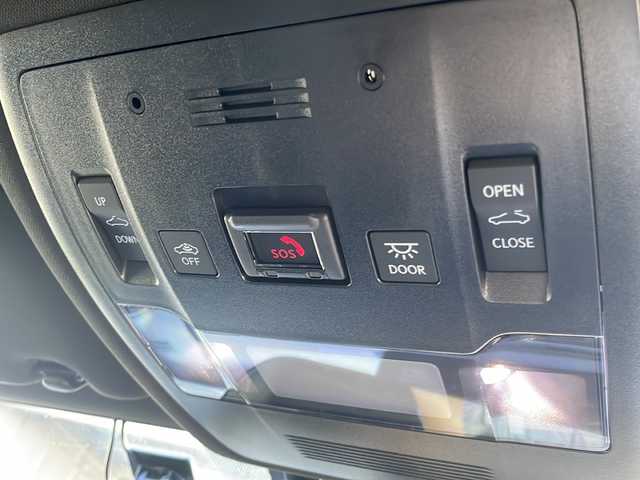 レクサス ＩＳ 300h Fスポーツ 福岡県 2024(令6)年 1.2万km グラファイトブラックガラスフレーク 純正メーカーナビ/　（AM/FM/CD/DVD/USB/Bluetooth/SD/AUX/フルセグ）/ムーンルーフ/３眼LEDヘッドライト/パノラマミックビューモニター/オレンジキャリパー/シートヒーター（D席＋N席）/ステアリングヒーター/ブラインドスポットモニター/レーダークルーズコントロール/オートハイビーム/ETC2.0/前後ドライブレコーダー/D+N席パワーシート/レザーシート/D+N席シートヒーター/純正19インチアルミホイール/パドルシフト