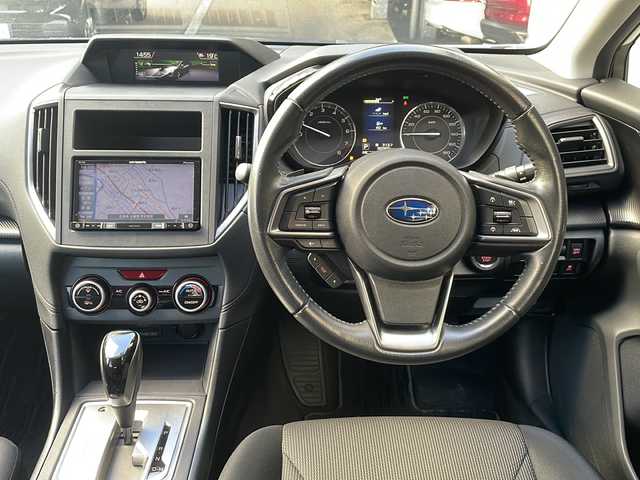 スバル インプレッサ スポーツ 1．6i－Lアイサイト 広島県 2018(平30)年 6.1万km クリスタルホワイトP 禁煙車/アイサイト/・プリクラッシュブレーキ/・アダプティブクルーズコントロール/・車線逸脱抑制/コーナーセンサー/ヒルスタートアシスト/社外ナビ（AVIC-RZ501）/・DTV/CD/DVD/SD/Bluetooth/バックカメラ/革巻きステアリング/ステアリングスイッチ/パドルシフト/オートライト/LEDヘッドライト/SRH/フォグランプ/電動パーキングブレーキ/ETC/ドライブレコーダー/ドアバイザー/純正16インチアルミホイール/W+サイド+カーテンエアバック