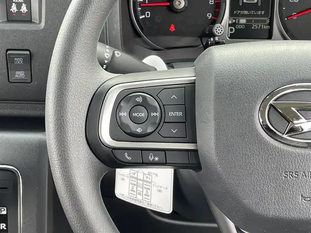 ダイハツ アトレー バン デッキバン 東京都 2025(令7)年 0.3万km オフビートカーキM ディスプレイオーディオ/（BT/CarAVAssist/AndroidAuto)/スマートアシスト/・アダプティブクルーズコントロール/・レーンキープコントロール/・先行車発進お知らせ/・衝突回避支援ブレーキ機能/・誤発進抑制制御機能/・ふらつき警報/両側パワースライド/リアサーキュレーター/MLJ社製XTREME-Jホイール/純正フロアマット/デジタルインナーミラー型ドライブレコーダー（前/後）