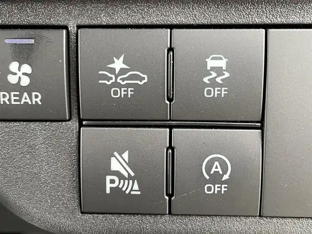 ダイハツ アトレー バン デッキバン 東京都 2025(令7)年 0.3万km オフビートカーキM ディスプレイオーディオ/（BT/CarAVAssist/AndroidAuto)/スマートアシスト/・アダプティブクルーズコントロール/・レーンキープコントロール/・先行車発進お知らせ/・衝突回避支援ブレーキ機能/・誤発進抑制制御機能/・ふらつき警報/両側パワースライド/リアサーキュレーター/MLJ社製XTREME-Jホイール/純正フロアマット/デジタルインナーミラー型ドライブレコーダー（前/後）