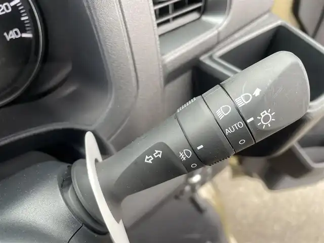 ダイハツ アトレー バン デッキバン 東京都 2025(令7)年 0.3万km オフビートカーキM ディスプレイオーディオ/（BT/CarAVAssist/AndroidAuto)/スマートアシスト/・アダプティブクルーズコントロール/・レーンキープコントロール/・先行車発進お知らせ/・衝突回避支援ブレーキ機能/・誤発進抑制制御機能/・ふらつき警報/両側パワースライド/リアサーキュレーター/MLJ社製XTREME-Jホイール/純正フロアマット/デジタルインナーミラー型ドライブレコーダー（前/後）