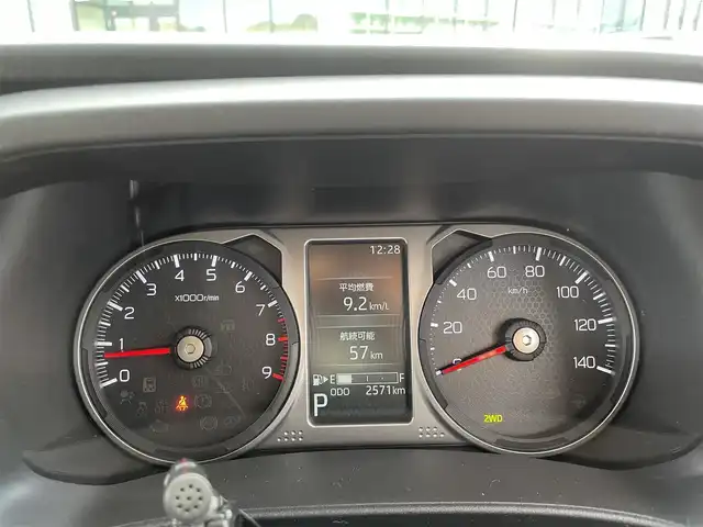 ダイハツ アトレー バン デッキバン 東京都 2025(令7)年 0.3万km オフビートカーキM ディスプレイオーディオ/（BT/CarAVAssist/AndroidAuto)/スマートアシスト/・アダプティブクルーズコントロール/・レーンキープコントロール/・先行車発進お知らせ/・衝突回避支援ブレーキ機能/・誤発進抑制制御機能/・ふらつき警報/両側パワースライド/リアサーキュレーター/MLJ社製XTREME-Jホイール/純正フロアマット/デジタルインナーミラー型ドライブレコーダー（前/後）