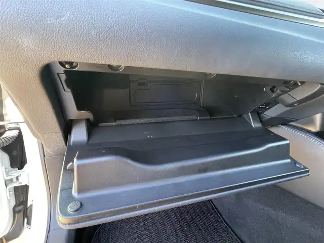 レクサス ＥＳ 300h Fスポーツ 宮崎県 2019(平31)年 7.1万km ホワイトノーヴァガラスフレーク メモリナビ/フルセグテレビ/バックカメラ/ウィンカーミラー/レーダークルーズコントロール/サンルーフ/ETC/レザーシート/パワーシート/シートヒーター/ベンチレーション/三眼LEDライト/純正19インチアルミホイール/純正フロアマット