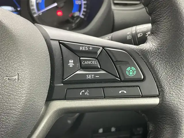 三菱 デリカミニ G プレミアム 岡山県 2024(令6)年 1.5万km ナチュラルアイボリーメタリック 純正9インチディスプレイオーディオ（AVIC-RQ720）/（Bluetooth/USB/Carplay/フルセグTV）/両側電動スライドドア/マイパイロット/デジタルインナーミラー/全方位カメラ/ステアリングヒーター/シートヒーター（運転席・助手席）/レーダークルーズコントロール/オートハイビーム/LEDヘッドライト/コーナーセンサー(前後)/ダウンヒルアシストコントロール/カーテンエアバック/社外フロアマット/純正15インチアルミ/ETC