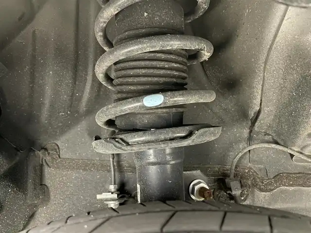 三菱 デリカミニ G プレミアム 岡山県 2024(令6)年 1.5万km ナチュラルアイボリーメタリック 純正9インチディスプレイオーディオ（AVIC-RQ720）/（Bluetooth/USB/Carplay/フルセグTV）/両側電動スライドドア/マイパイロット/デジタルインナーミラー/全方位カメラ/ステアリングヒーター/シートヒーター（運転席・助手席）/レーダークルーズコントロール/オートハイビーム/LEDヘッドライト/コーナーセンサー(前後)/ダウンヒルアシストコントロール/カーテンエアバック/社外フロアマット/純正15インチアルミ/ETC