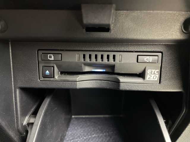 トヨタ アルファード S Cパッケージ 群馬県 2020(令2)年 5.9万km ホワイトパールクリスタルシャイン モデリスタエアロ　純正１２．１型後席モニター　純正９型ナビ　バックカメラ　電子ミラー　３眼ＬＥＤヘッドライト　ＢＳＭ　ＥＴＣ２．０　電動リアゲート　レザーシート　シートヒーター／シートエアコン　禁煙車